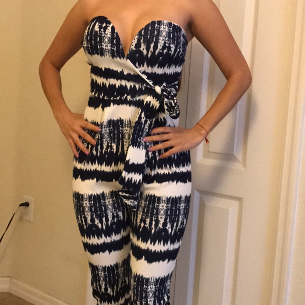 Spectacular jumpsuit. Never used